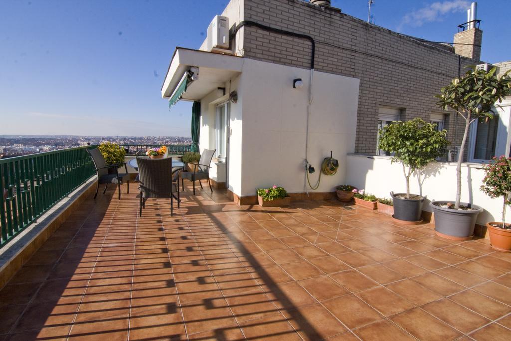 Atico Latina Apartment Madrid Cameră foto