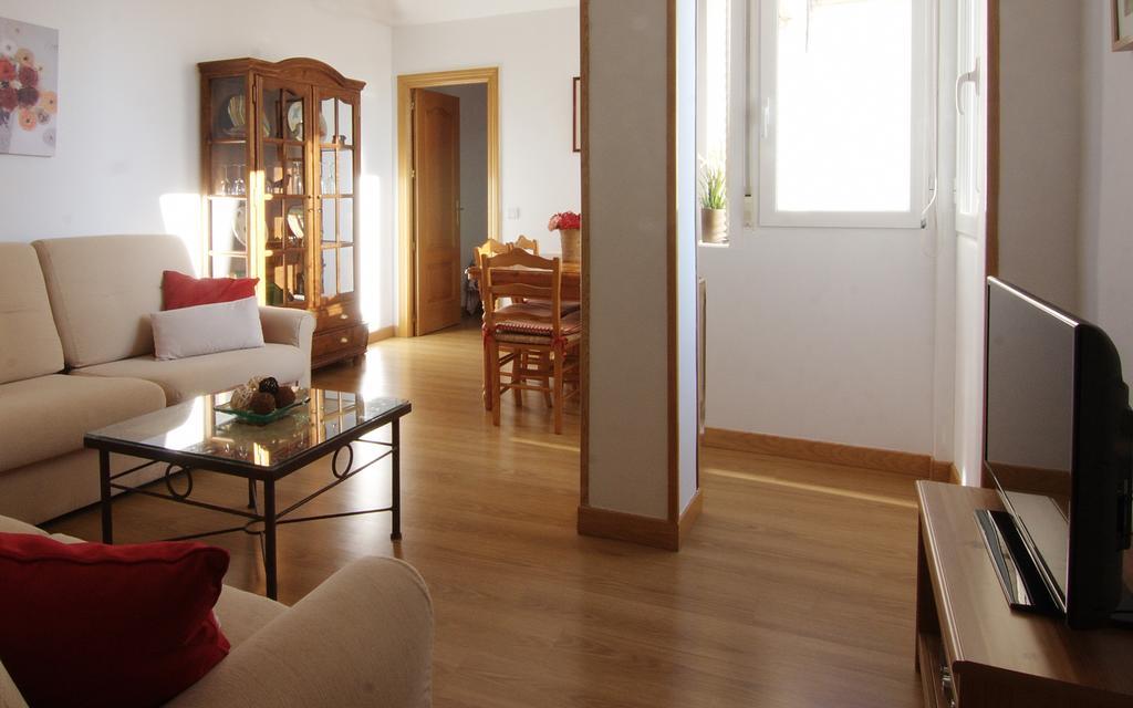 Atico Latina Apartment Madrid Exterior foto